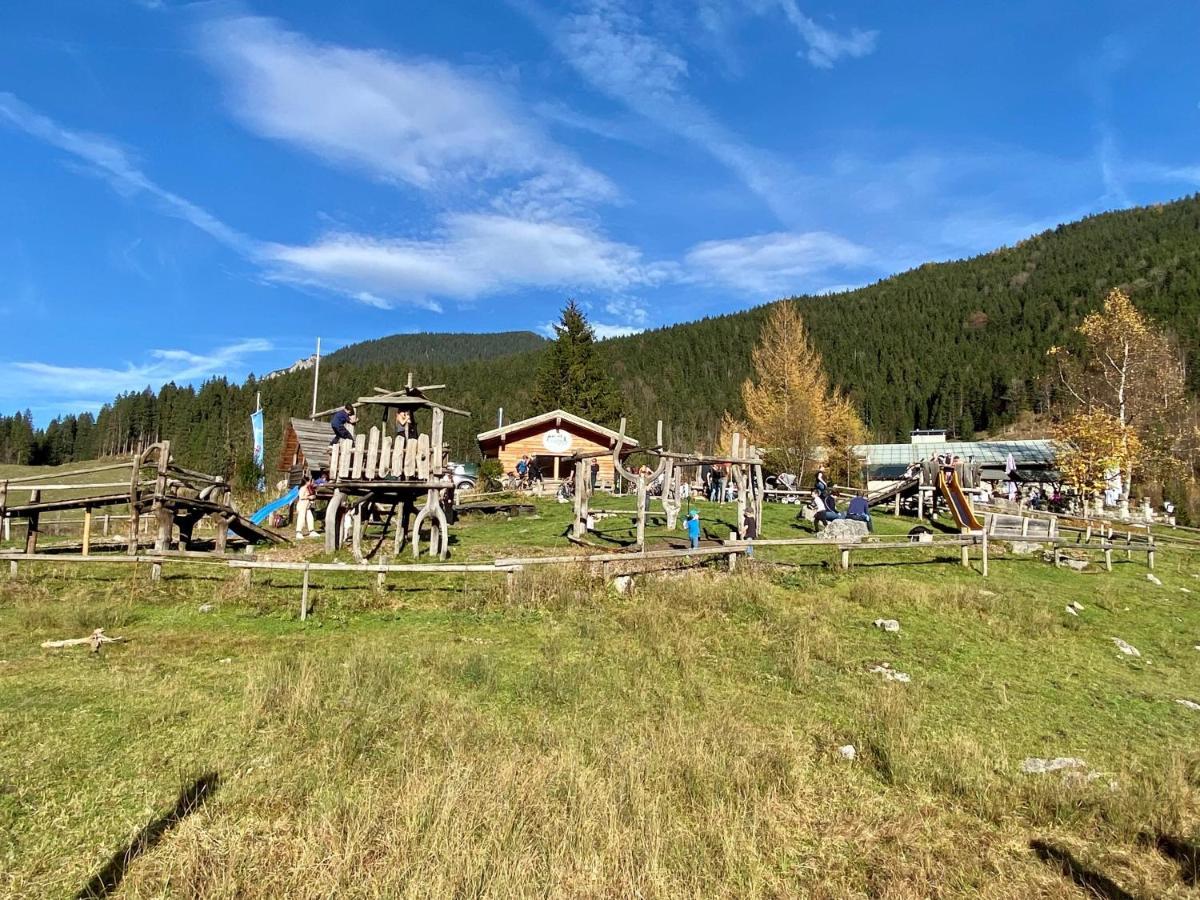 Blsv Sportcamp Direkt Am Kurvenlift Hostel Schliersee Bagian luar foto