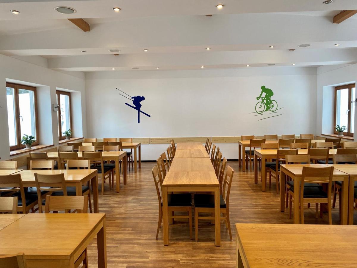 Blsv Sportcamp Direkt Am Kurvenlift Hostel Schliersee Bagian luar foto